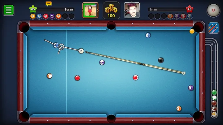 Biliárdasztal nézete a 8 Ball Pool játékban